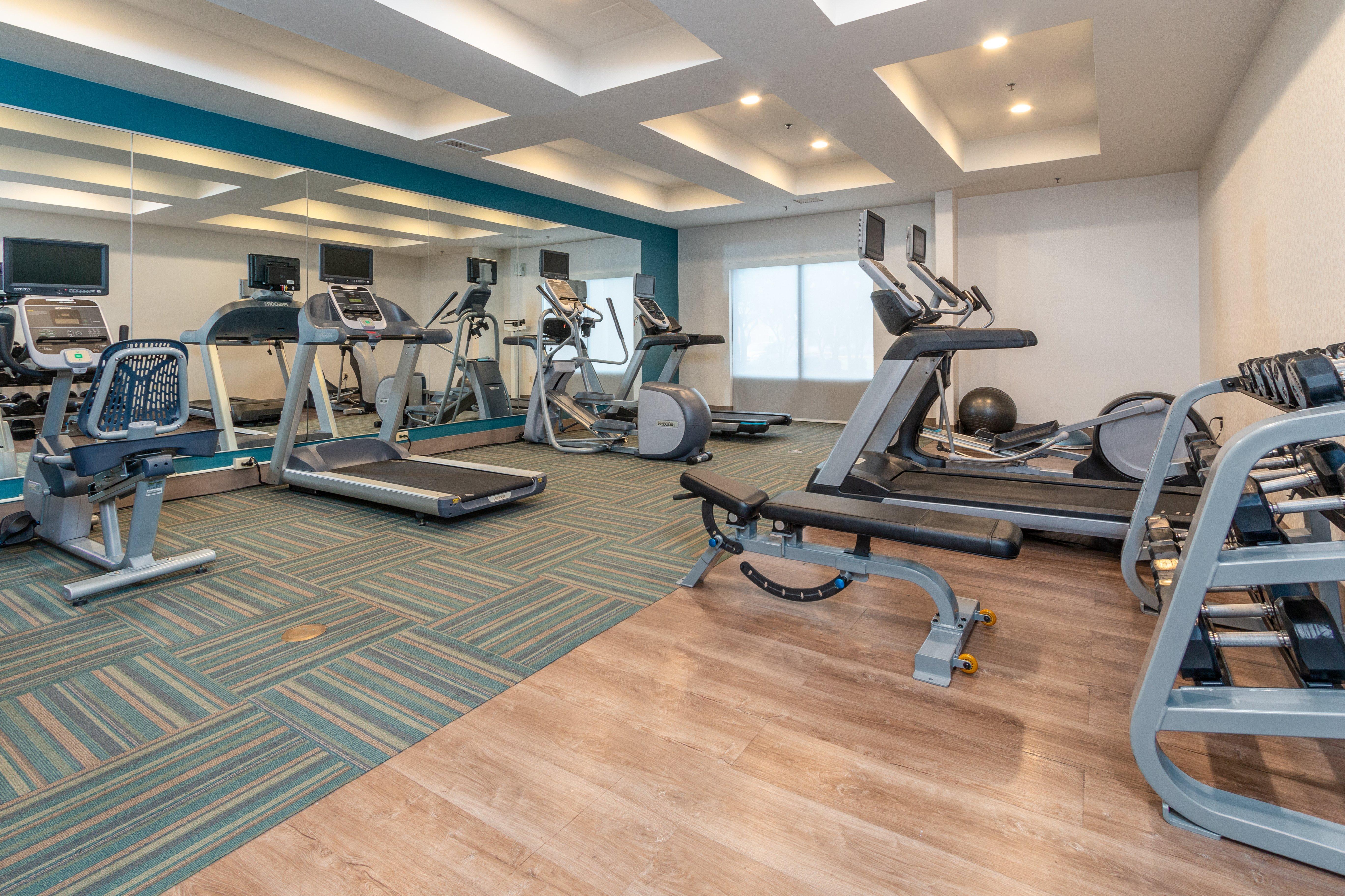 Holiday Inn Express & Suites Tupelo By Ihg Екстериор снимка