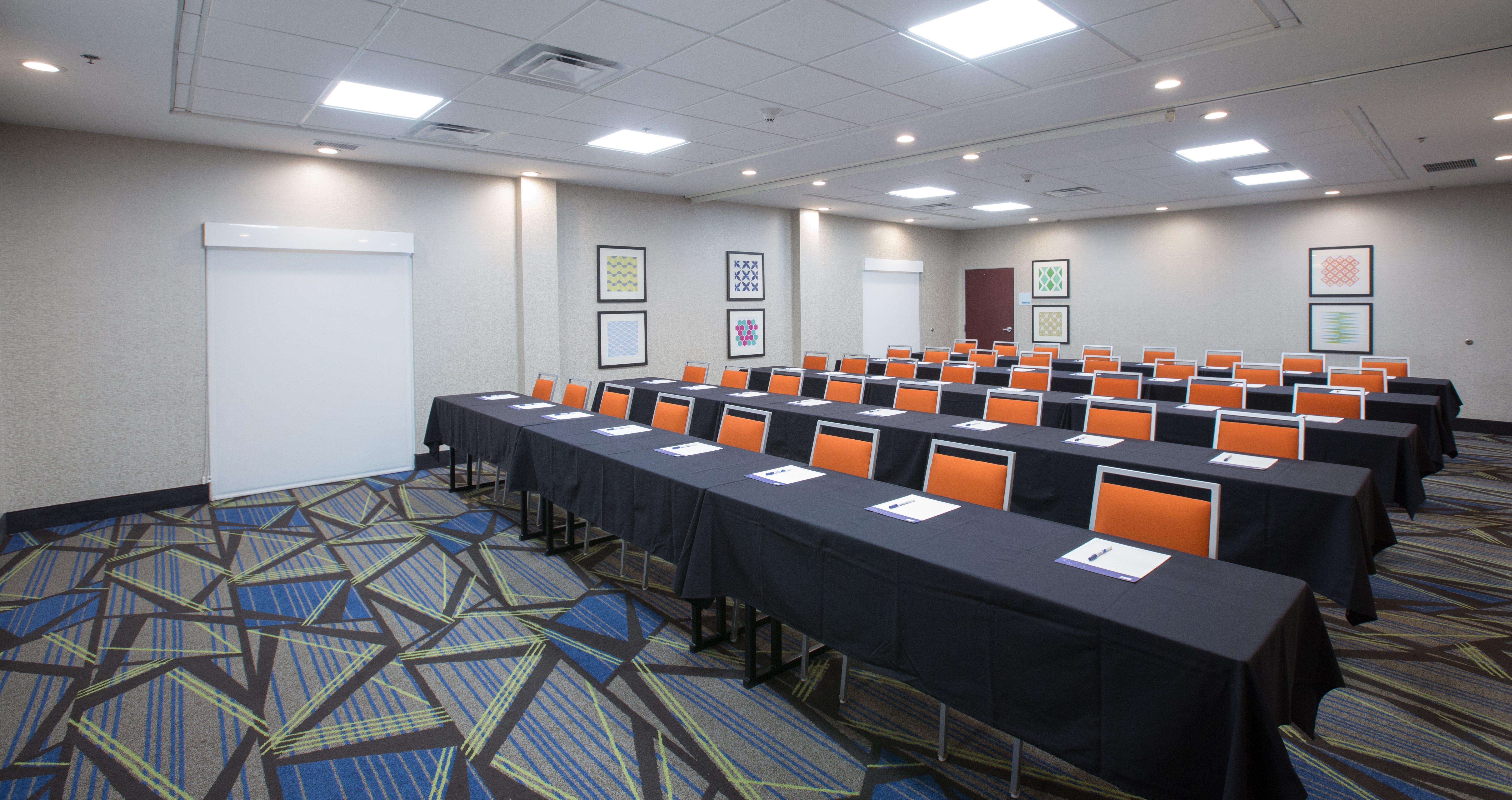 Holiday Inn Express & Suites Tupelo By Ihg Екстериор снимка