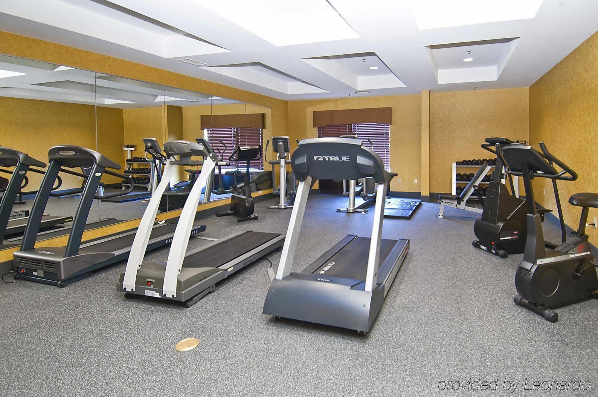 Holiday Inn Express & Suites Tupelo By Ihg Съоръжения снимка